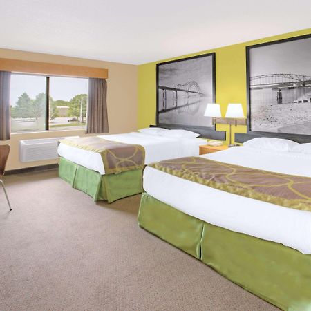 Super 8 By Wyndham Davenport Hotel Exterior foto